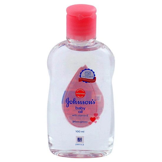 Johnson's Baby Natural Massage Oil With Vitamin E 100 ml